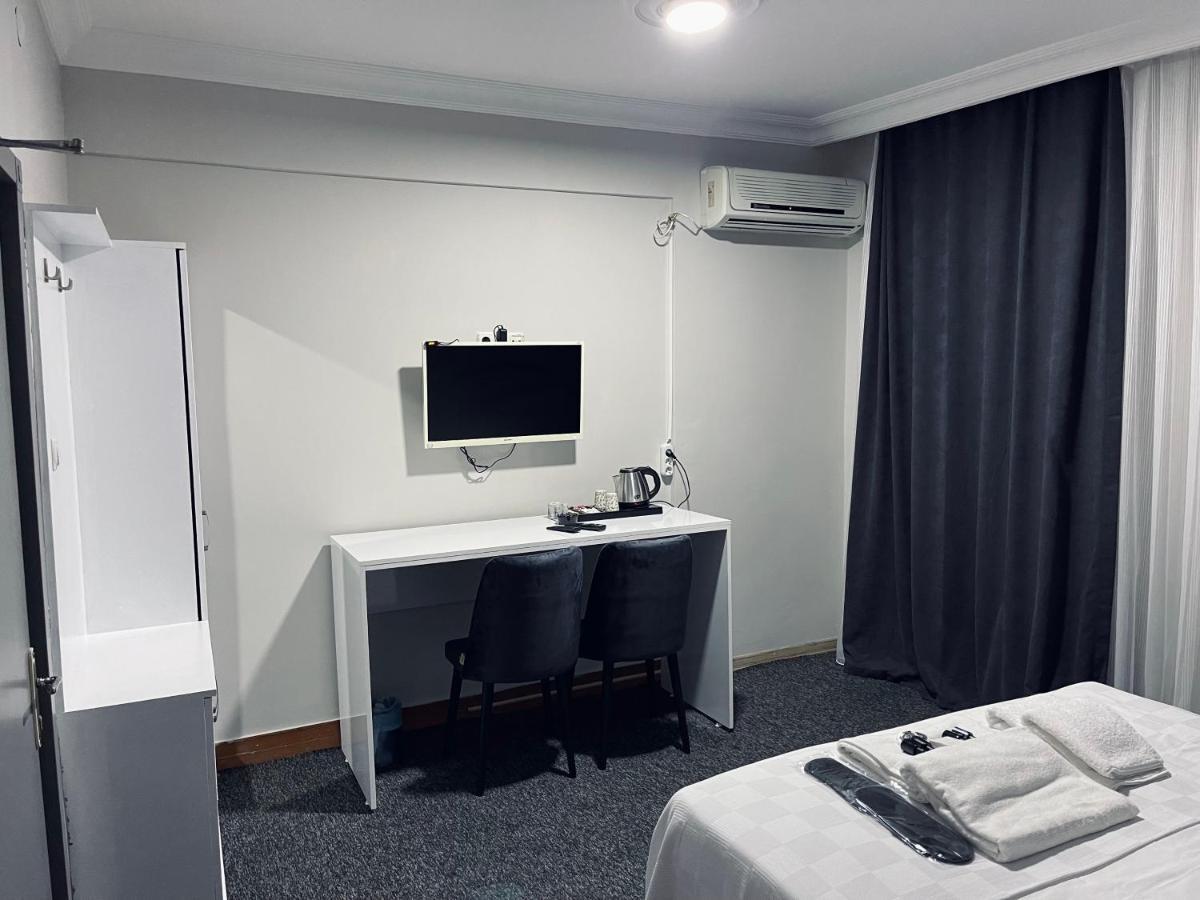 Moon Light Aparthotel